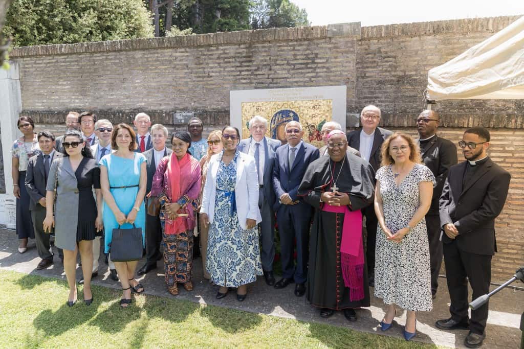 L'effigie de Notre-Dame du Perpétuel Secours , Patronne d’Haïti, installée dans les jardins du Vatican, saintsiège@diplomatie.it, le 27 juin 2025.